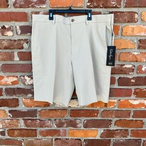 NWT Walter Hagen Men's Tan Flat Front Shorts